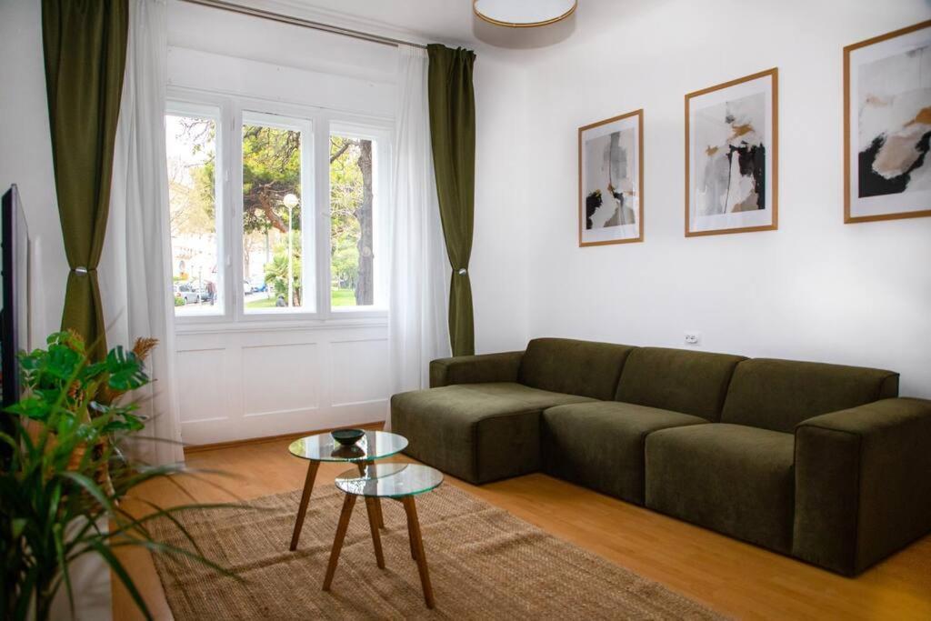 Brand New City Center Apartment Nostalgija Split Exterior foto